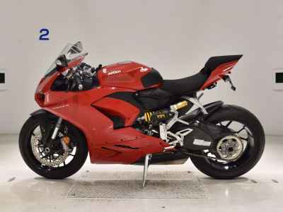 Ducati Panigale V2 2021