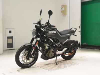 Husqvarna Svartpilen 401 2020