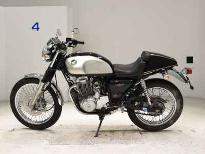 Honda CB400SS 2005