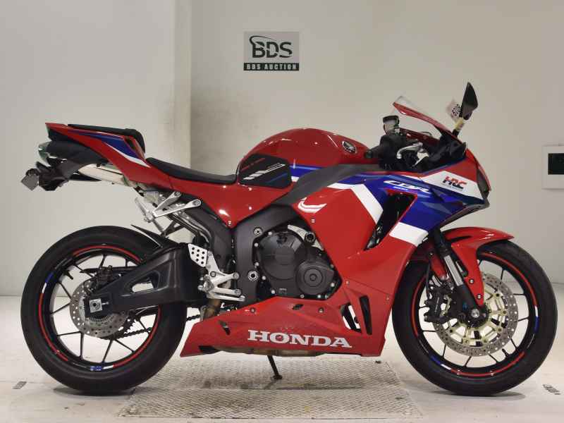 Honda CBR600RR 2024