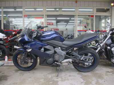 Kawasaki Ninja 400R 2012