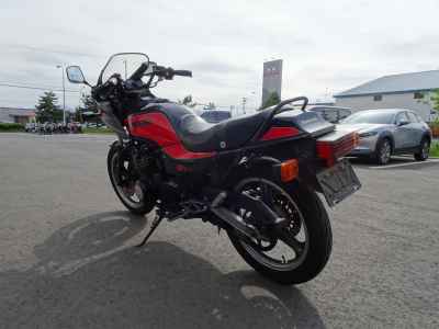 Kawasaki GPZ400F 1987