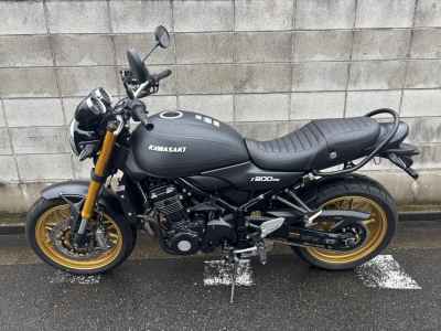 Kawasaki Z900RS 2024