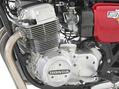 Honda CB750F 2021