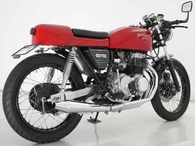 Honda CB400F 2022