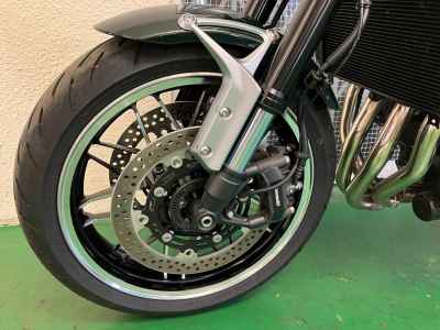 Kawasaki Z900RS 2024
