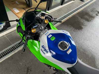 Kawasaki Ninja ZX-6R 2025