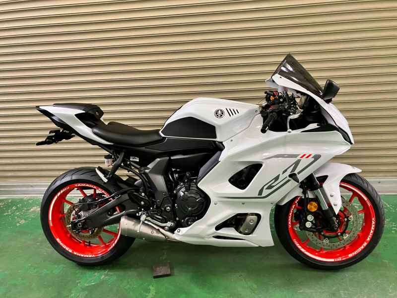 Yamaha YZF-R7 2023