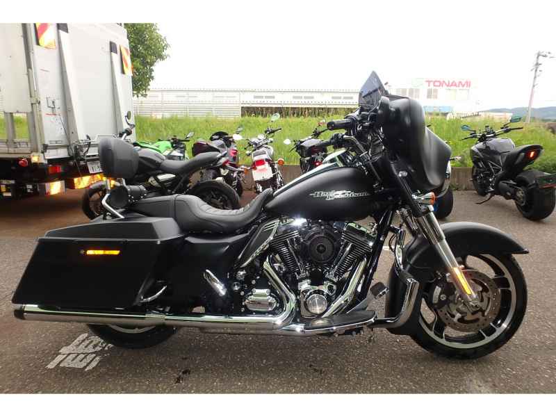 Harley-Davidson Street Glide FLHX1580 2011