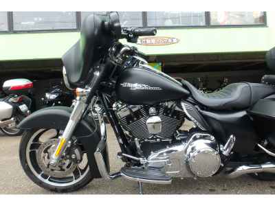 Harley-Davidson Street Glide FLHX1580 2011