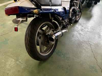 Kawasaki GPZ900R 1994