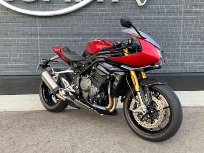 Triumph Speed Triple 1200 R 2024