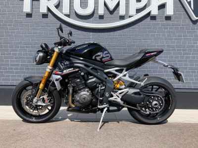 Triumph Speed Triple 2024
