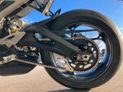 Triumph Street Triple 2024
