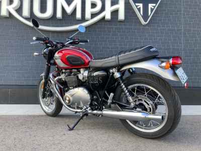 Triumph Bonneville T120 2024