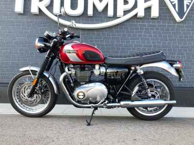 Triumph Bonneville T120 2024