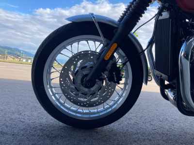 Triumph Bonneville T120 2024