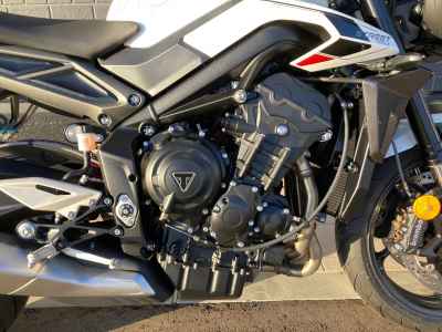 Triumph Street Triple R 2024