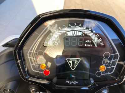 Triumph Street Triple R 2024
