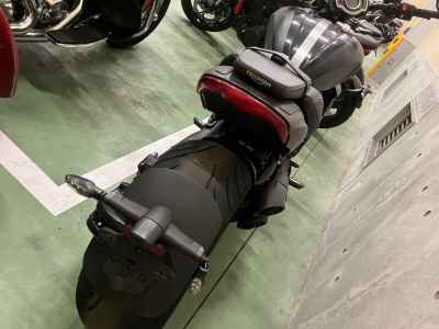 Triumph Rocket III 2022