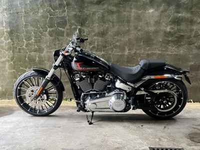 Harley-Davidson Breakout FXBR117 2025