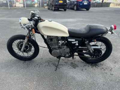 Yamaha SR400 2006