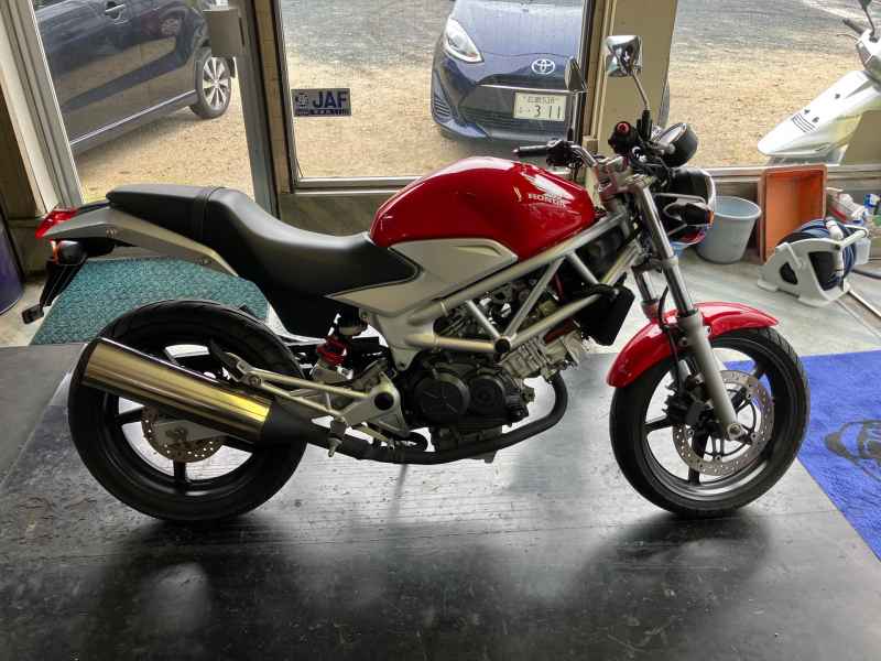 Honda VTR250 2009