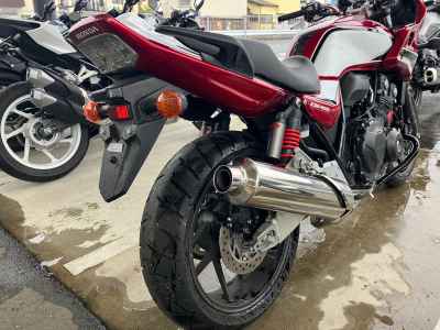 Honda CB400SFV 2020
