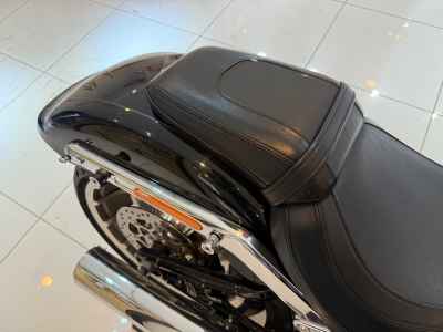 Harley-Davidson Fat Boy FLFBS114 2021