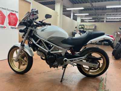 Honda VTR250 2011