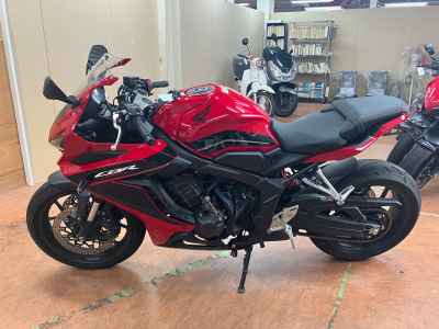 Honda CBR650R 2023