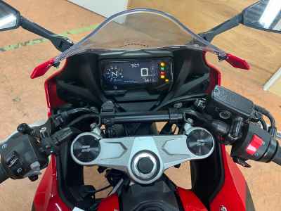 Honda CBR650R 2023