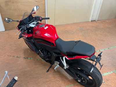 Honda CBR650R 2023