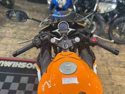 Honda CBR250R 2013