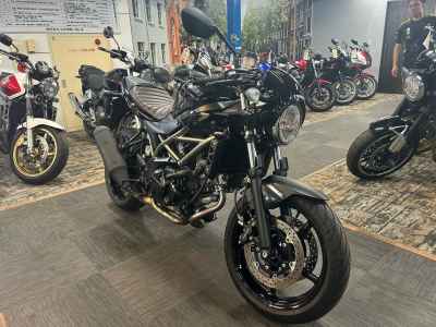 Suzuki SV650S 2022