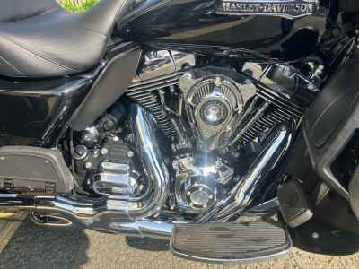 Harley-Davidson Electra Glide FLHTCU103 Trike 2015