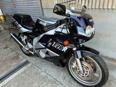 Yamaha FZR250R 1989