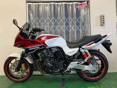 Honda CB400SFV 2016