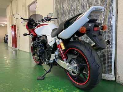 Honda CB400SFV 2016