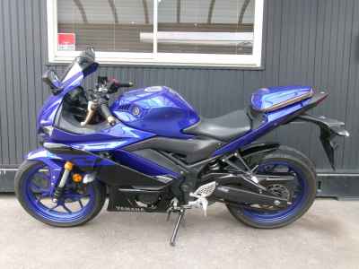 Yamaha YZF-R25 2019