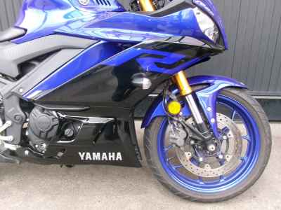 Yamaha YZF-R25 2019