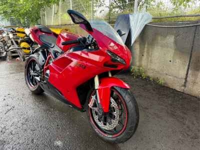Ducati 848 Evo 2011