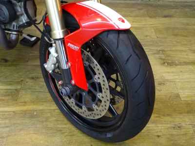 Ducati Monster 1100 2012