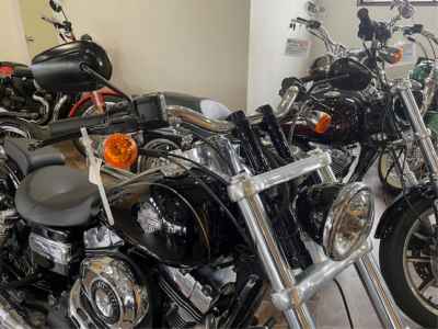 Harley-Davidson Wide Glide FXDWG1580 2011