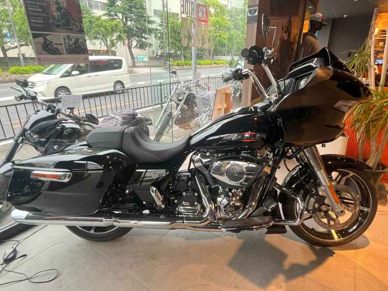 Harley-Davidson Road Glide FLTRX 2025