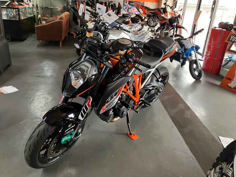 KTM 1290 Super Duke R 2014