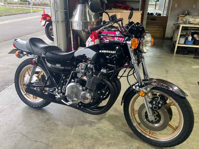 Kawasaki - 900 Super Four (Z1) 2008