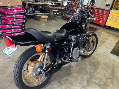 Kawasaki - 900 Super Four (Z1) 2008
