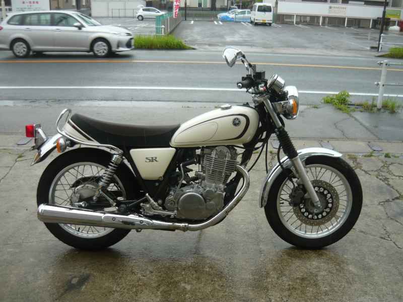Yamaha SR400 2013