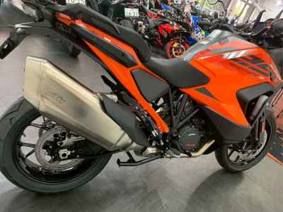 KTM 1190 Adventure 2025